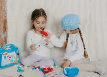 Zabawy, które uczą. Jak wygląda program edukacyjny w nowoczesnej zerówce?